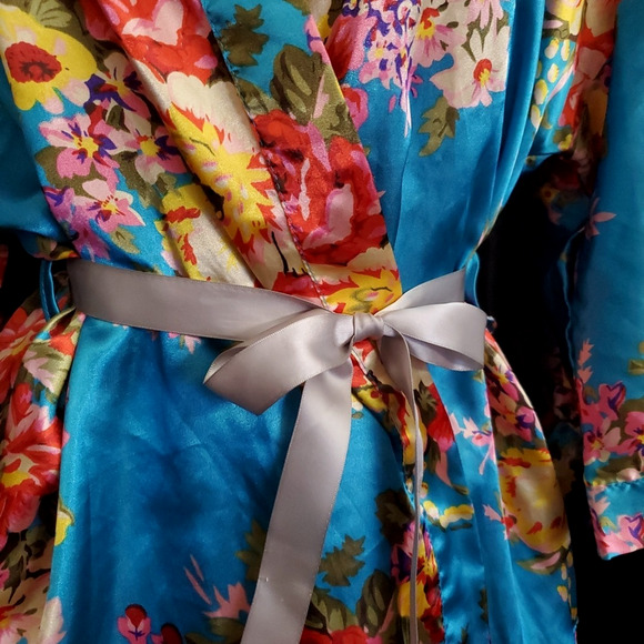 GLOSSY SATIN KIMONO Turquoise Blue Floral Robe Side Pockets WOMEN'S MEDIUM - Picture 3 of 7
